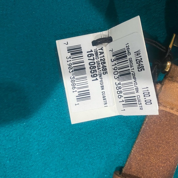 Quartz Gold yellow PVD caseback with Bee Engraving - Picture 11 of 13